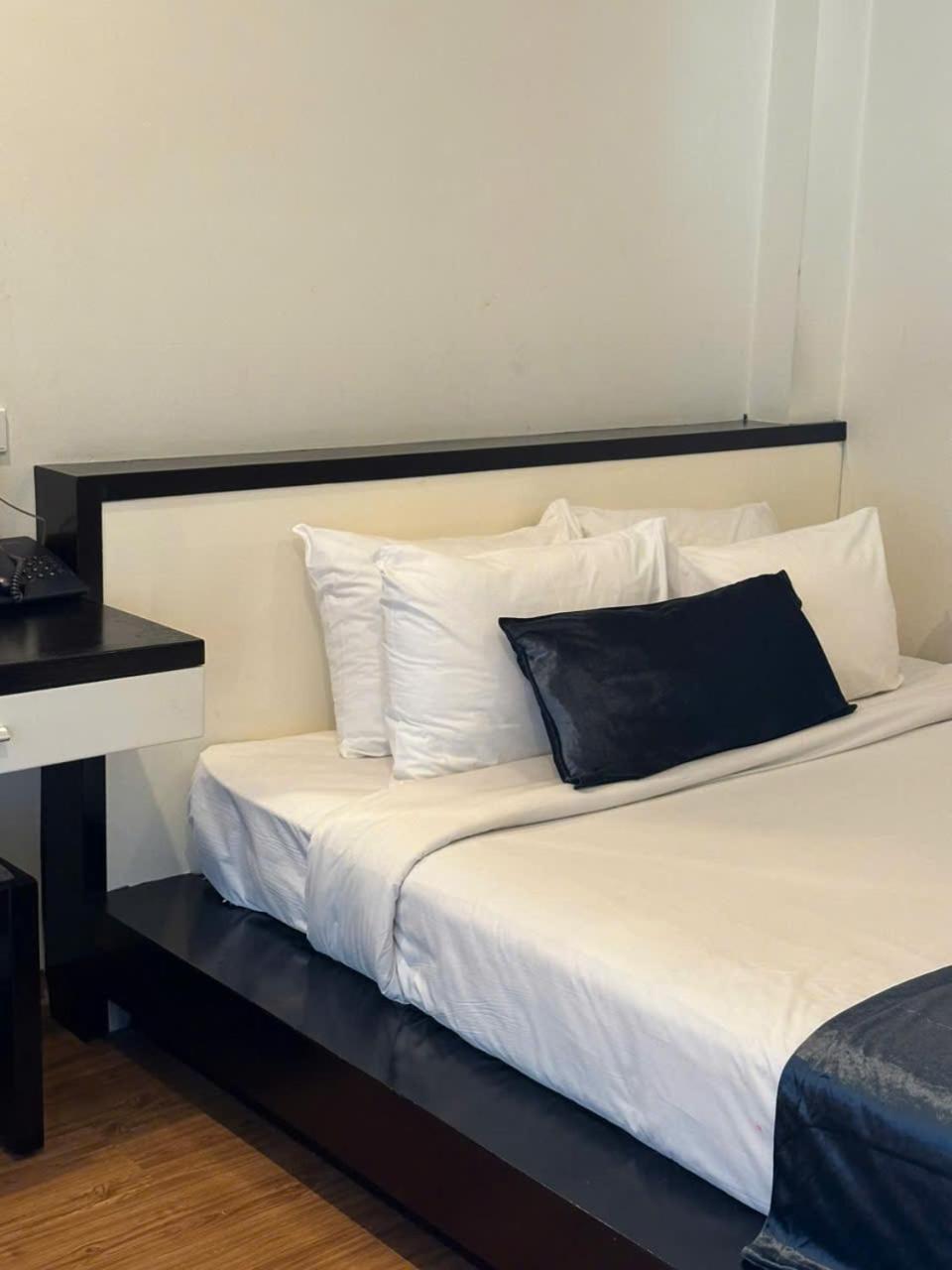 Rising Dragon Hotel 하노이 외부 사진